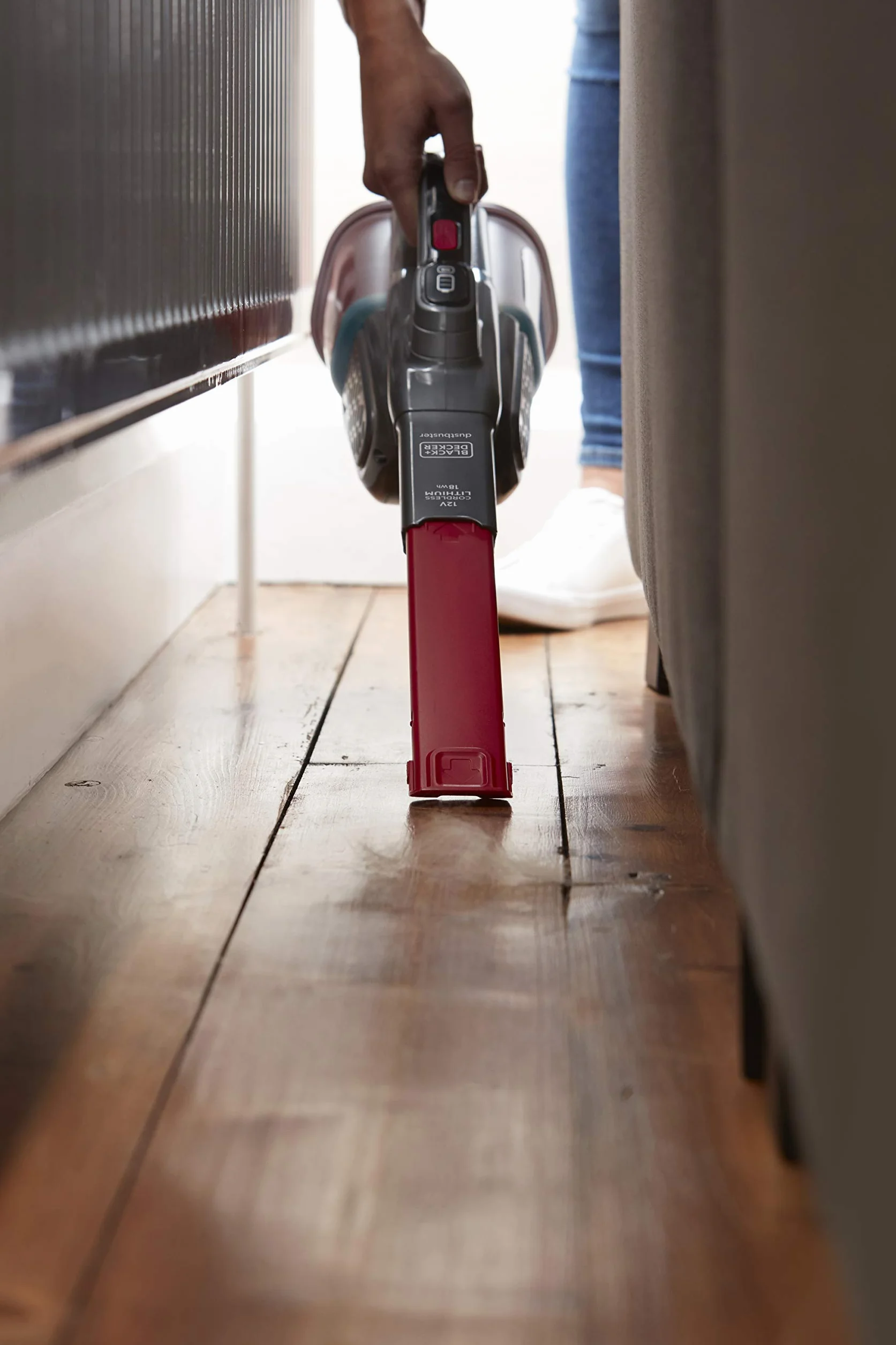 Black & Decker, Odkurzacz ręczny akumulatorowy Dustbuster Li 12V / 1,5Ah, BHHV315B