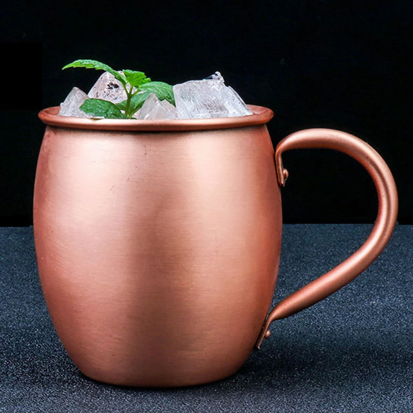 Kubki miedziane Mule - 530ml Ręcznie wykonany młotkowany zestaw naczyń do picia | Wysokiej jakości miedziane kubki idealne do Moscow Mule, koktajli, Bożego Narodzenia, kuchni, imprez, domu lub do