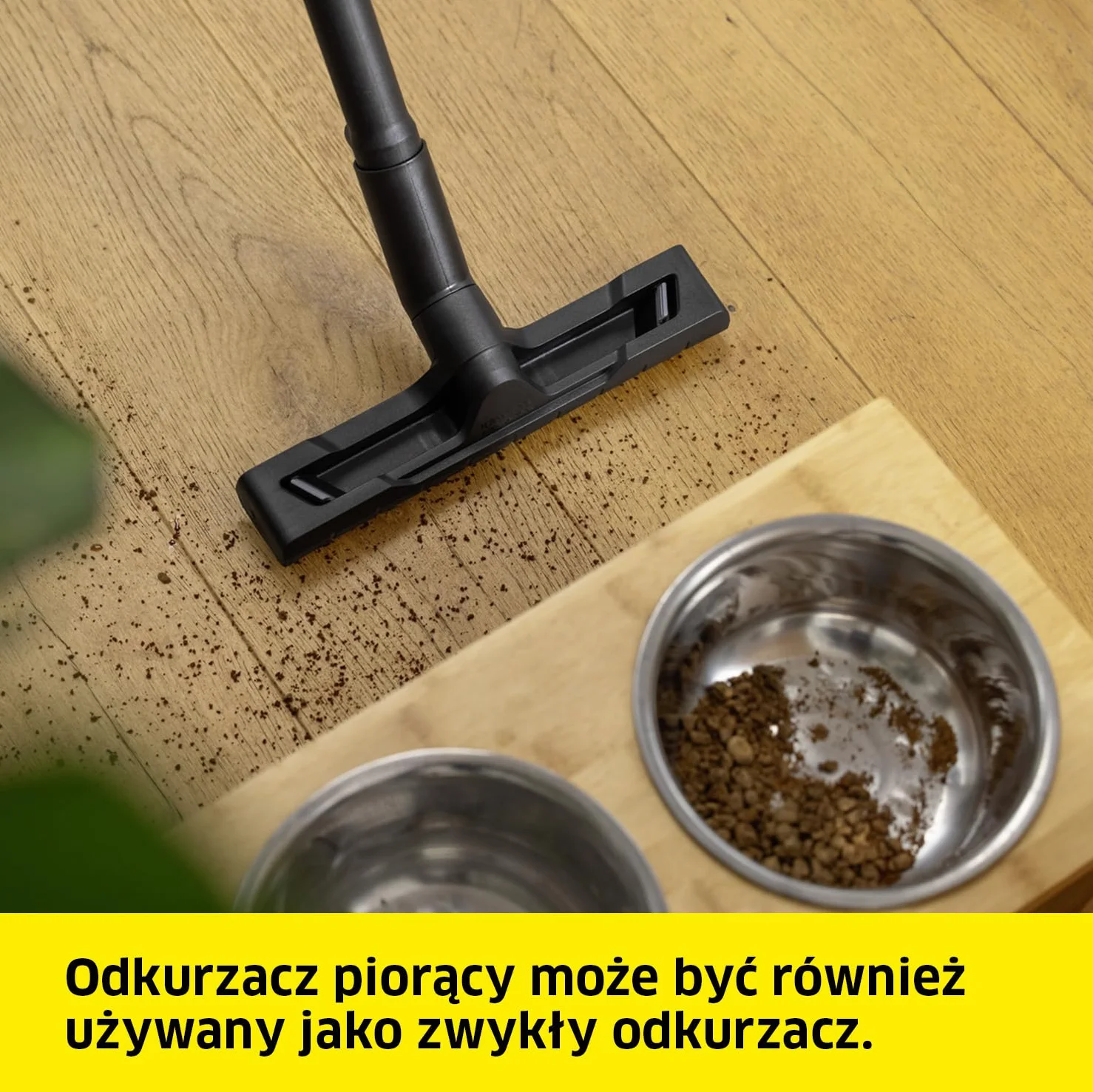 Kärcher odkurzacz piorący SE 4, wąż spryskujący 2 w 1, zbiornik świeżej i brudnej wody: 4 l, ssawki: do mycia podłóg, podłogowa z nasadką do podłóg twardych i dywanów, do tapicerki i szczelinowa