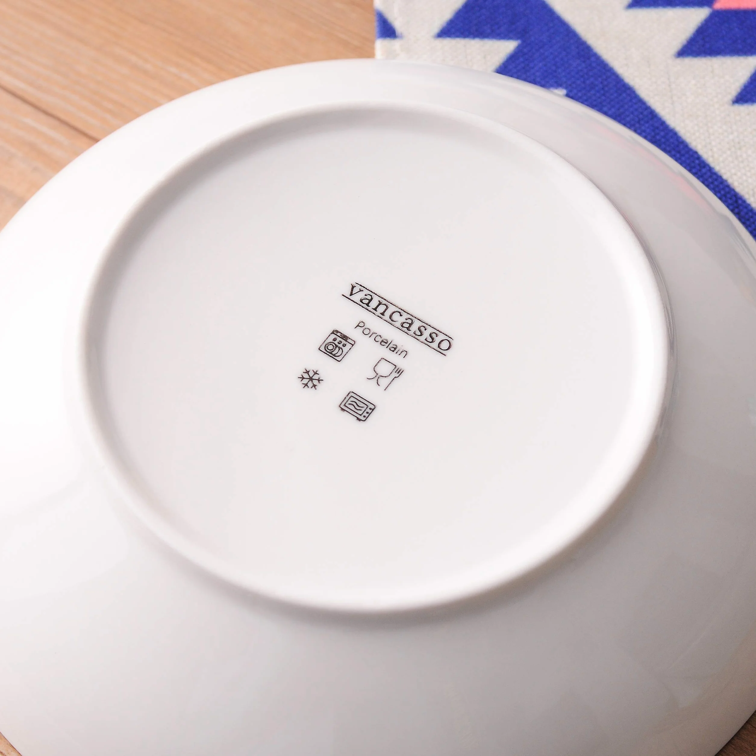 Vancasso Jasmin Zestaw Porcelanowych Misek do Makaronu i Zupy, 920 ml, Układane w Stos, Odporne na Odpryski i Pękanie, 4 Talerze, Styl Marokański