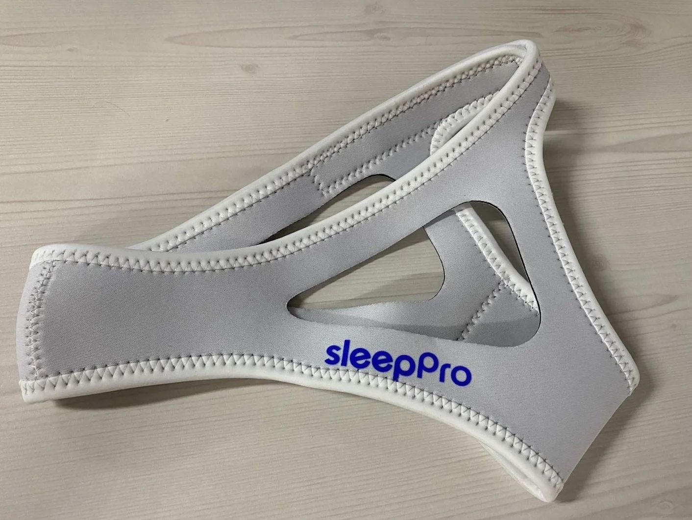 sleepPro Opaska pod brodę zapobiegająca chrapaniu, blokuje chrapanie ust, wspomaga oddychanie przez nos, regulowana, łatwa do czyszczenia
