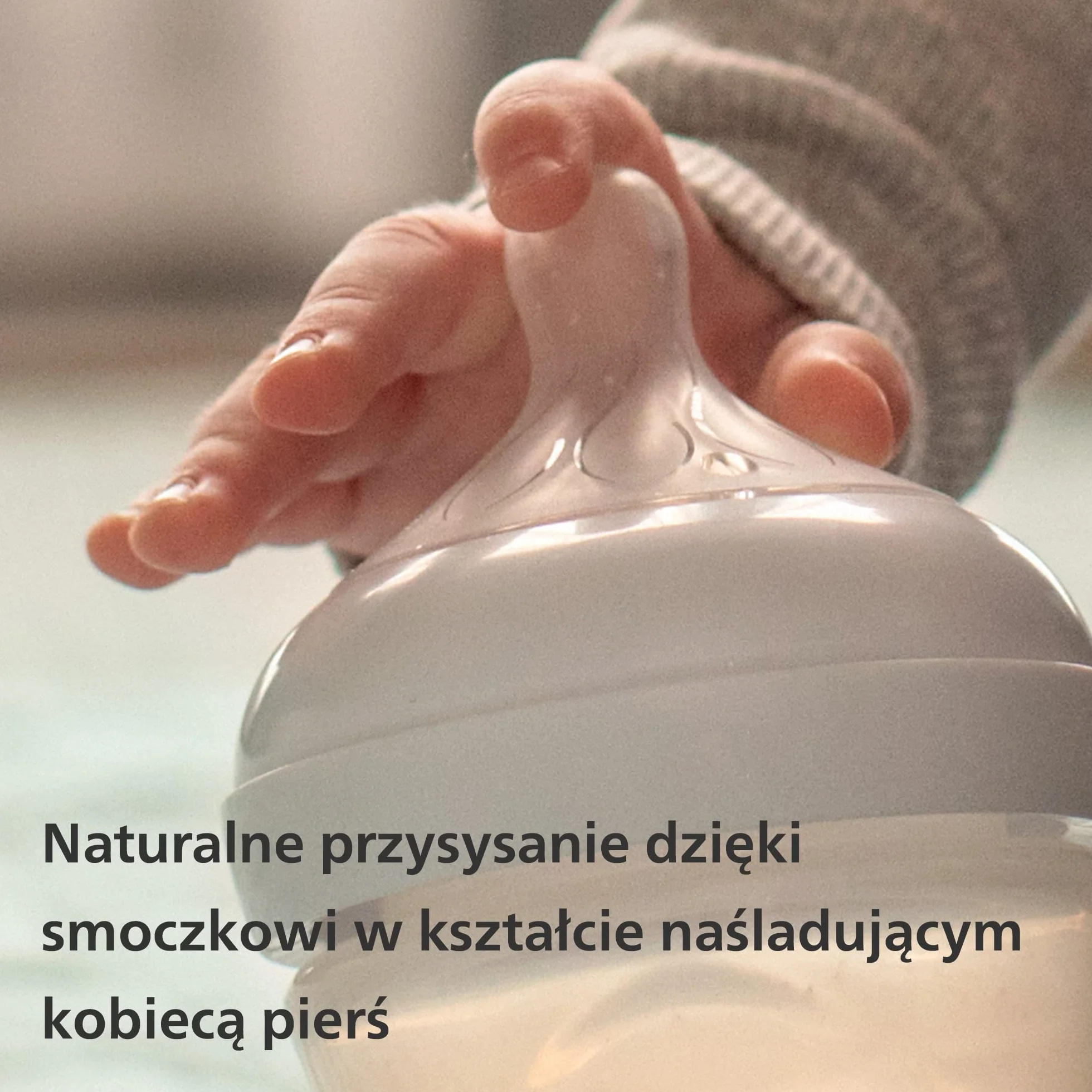 Philips Avent zestaw 4 butelek Natural z Responsywnym smoczkiem (model SCD838/11)