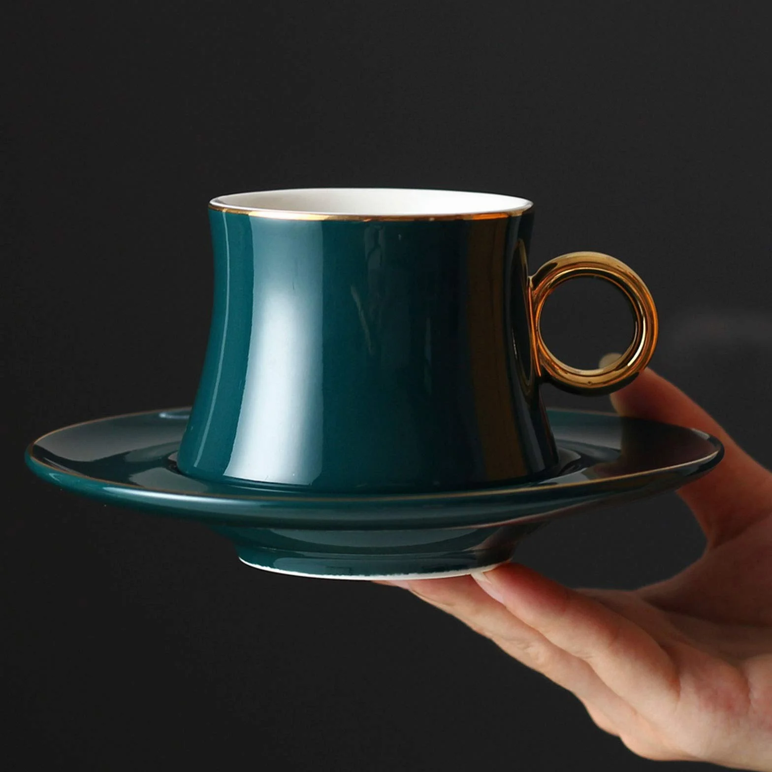 Zestaw filiżanek do espresso, porcelanowe kubki do kawy ze spodkiem, 209 ml, w zestawie stojak ekspozycyjny, zestaw 6 szt