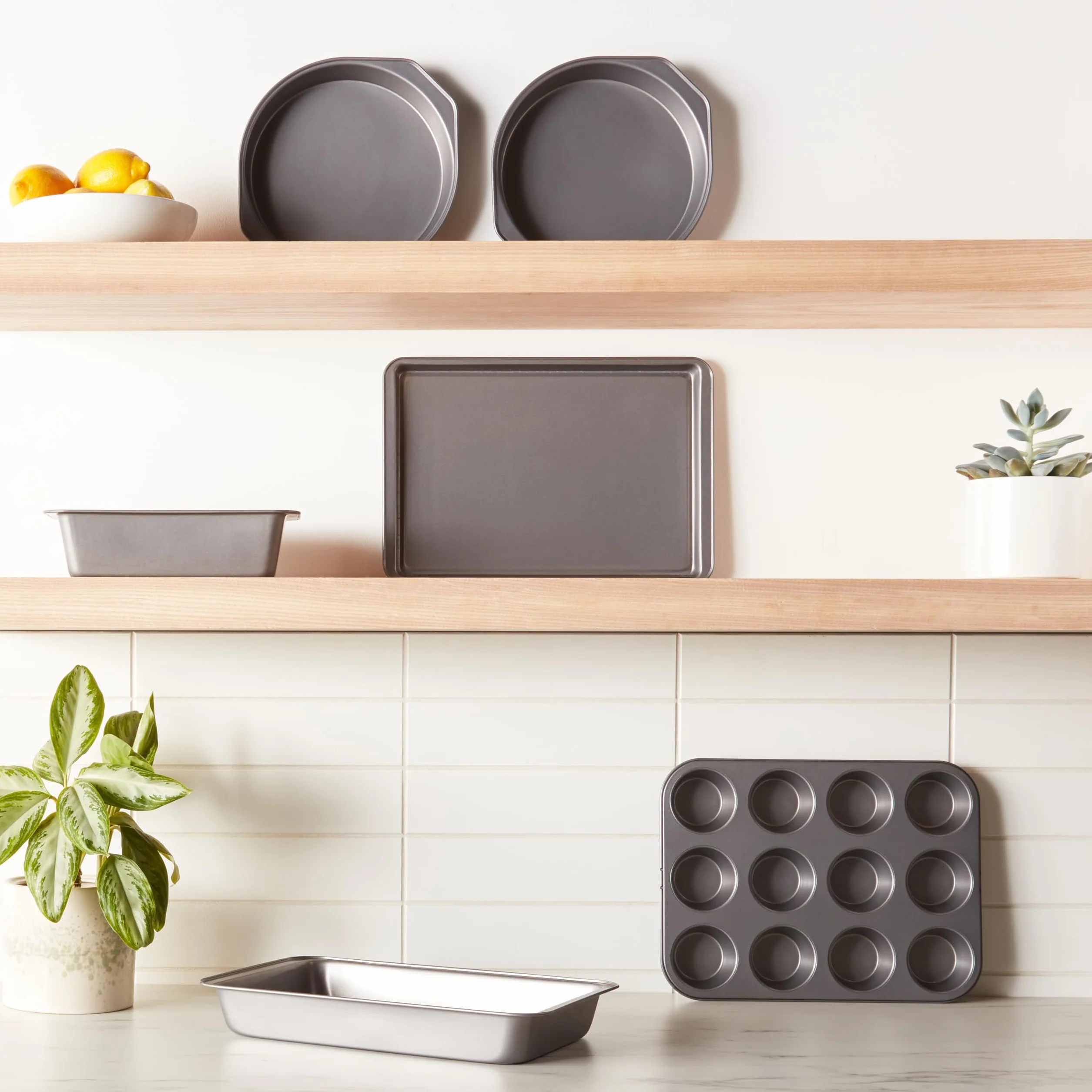 Amazon Basics 6-częściowy nieprzywierający zestaw do pieczenia