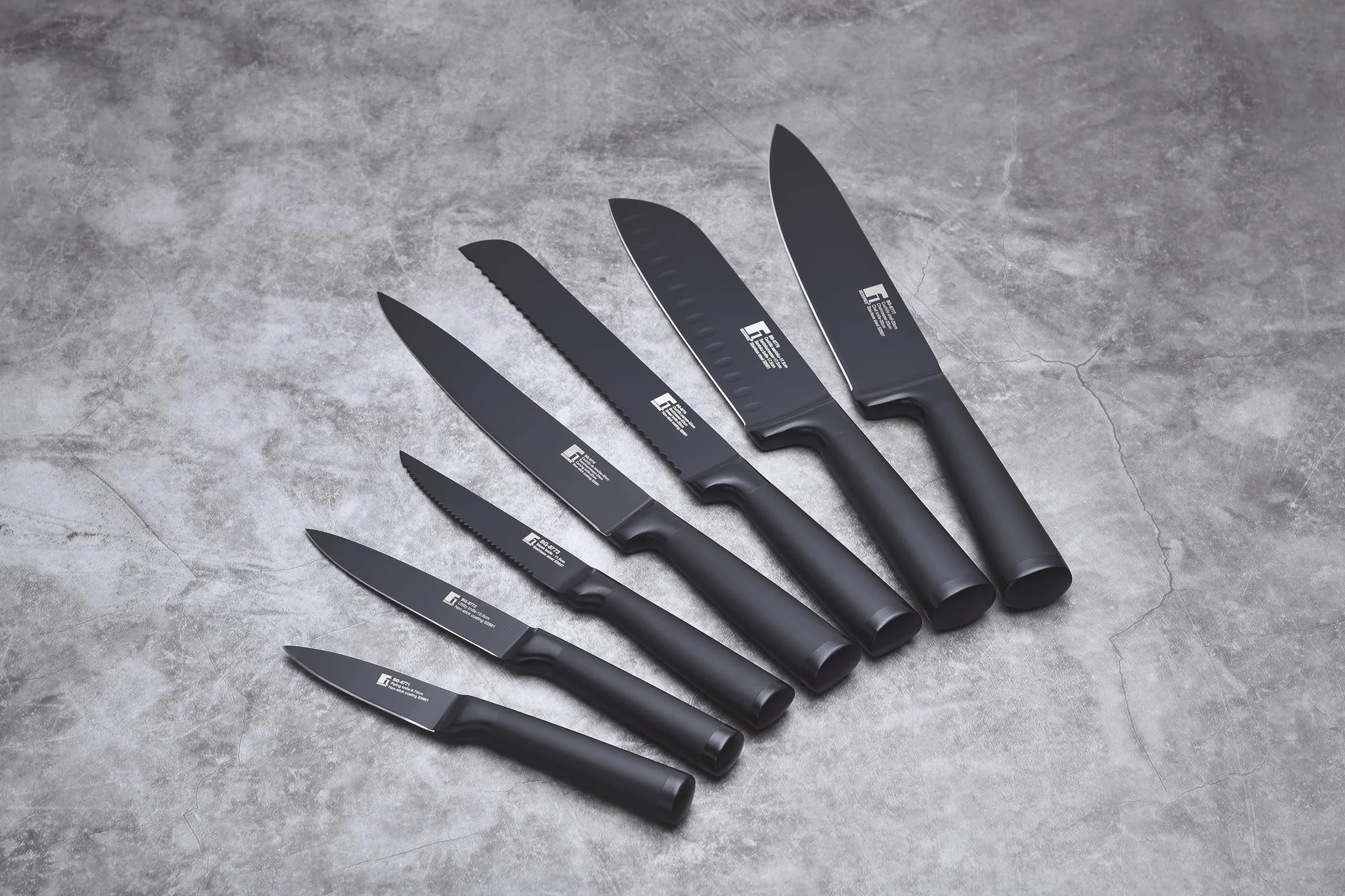 Bergner czarny nóż Santoku, stal nierdzewna, 17,5 x 30 x 30 cm