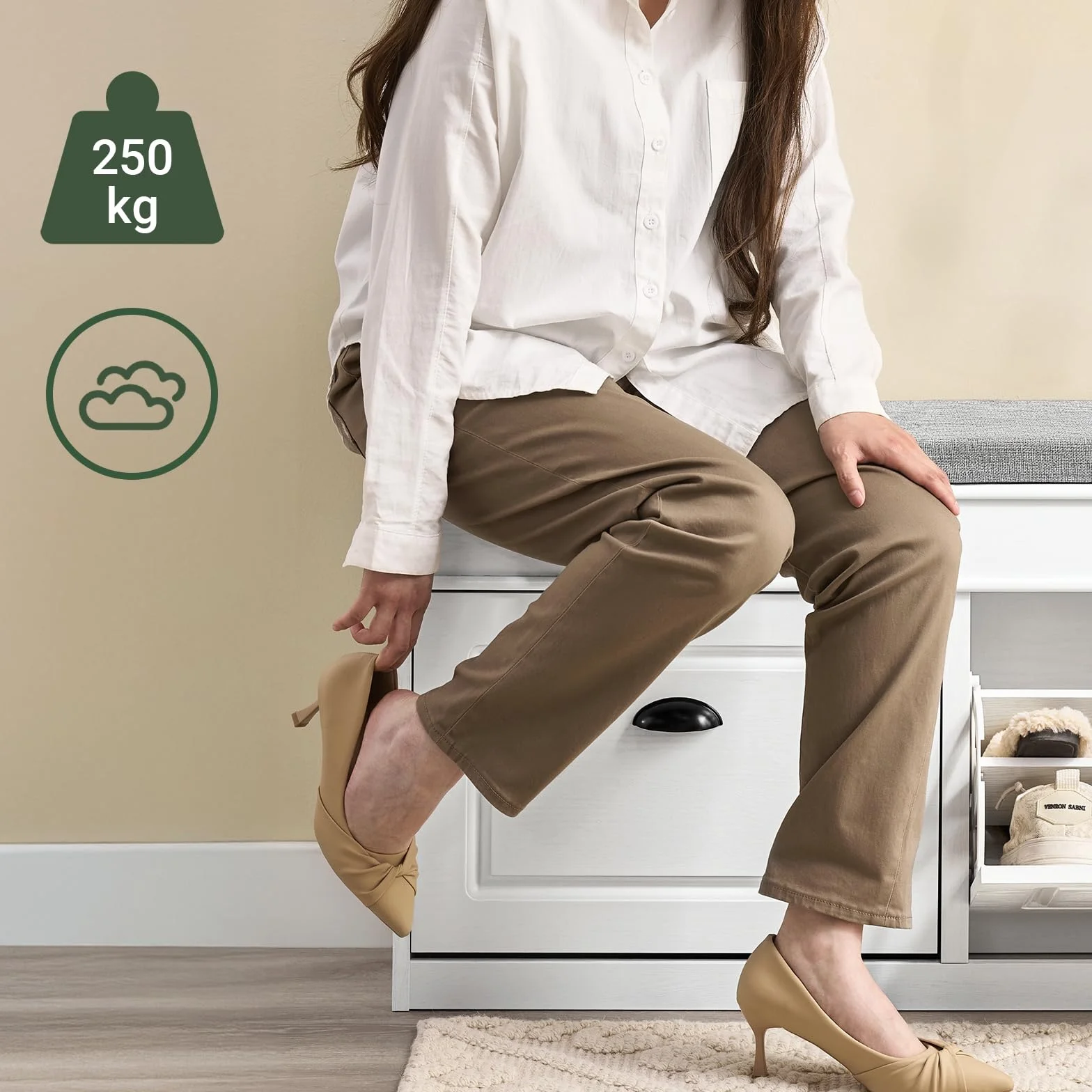 SoBuy Szafka na buty z siedziskiem - 2 klapy ze zdejmowaną poduszką, skrzynia do przechowywania, wąska półka do przedpokoju, dł. 104 x gł. 24 x wys. 54 cm, efekt postarzanego drewna, biały, FSR64-WG