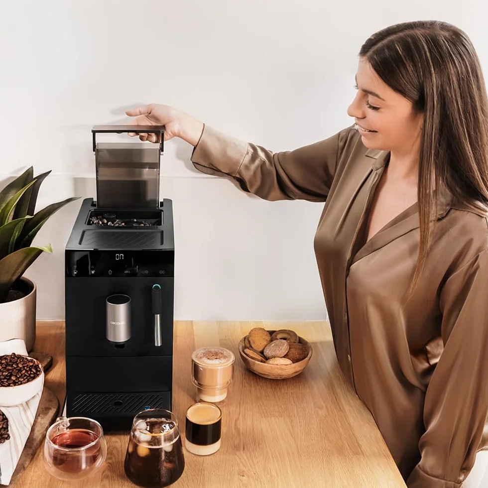 Cecotec Kompaktowy ekspres do kawy Cumbia Cremmaet Compact Steam. 1350 W, 19 barów, Thermoblock, Plug&Play, Niestandardowa kawa, 5 poziomów mielenia, samoczyszczenie, Parowiec