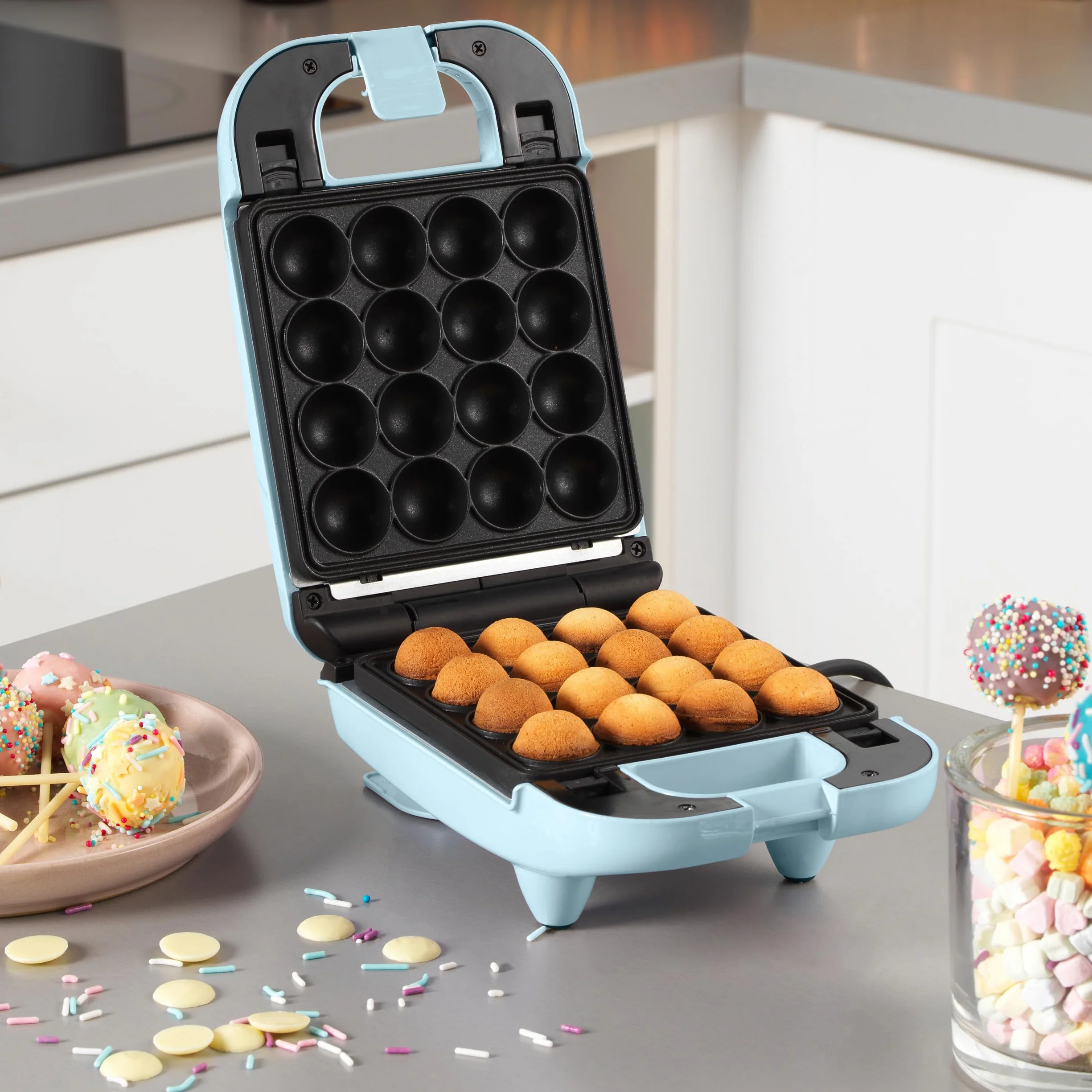 Giles & Posner 3-w-1 Mini Treat Maker – Paczki, Kulki Ciastowe, Gofrownica, Wyjmowane Nieprzywierajace Talerze Kuchenna, Latwe Czyszczenie, Kompaktowy, Wypieki dla Dzieci, Pastelowa Niebieska, 650 W