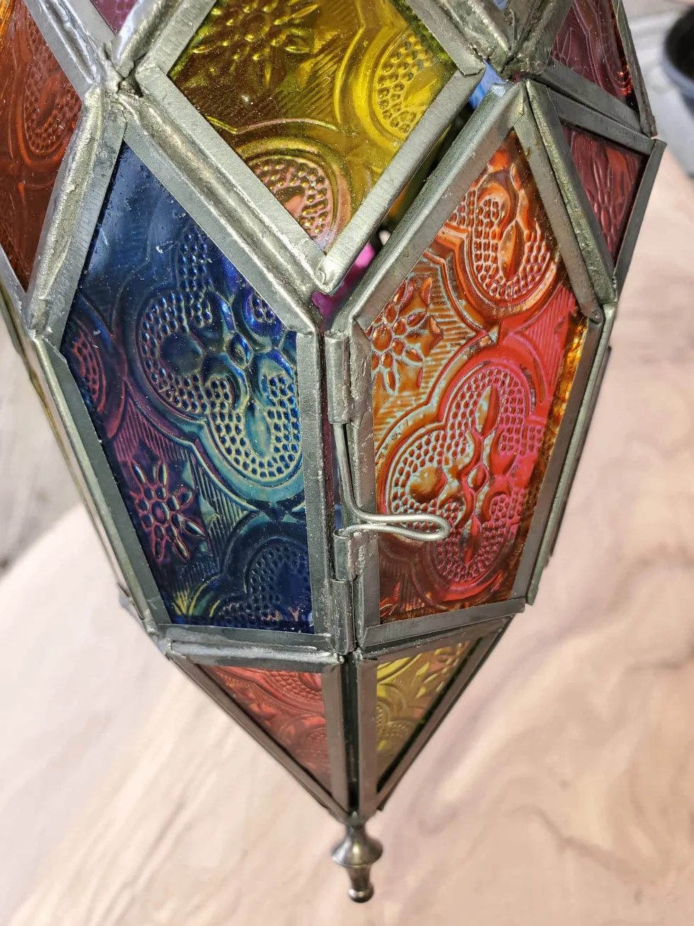 Wisząca szklana latarnia tealight w stylu marokańskim (duża zielona/niebieska)