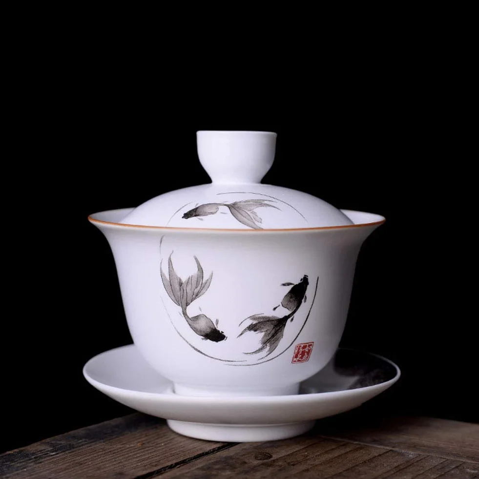 Porcelanowy Gaiwan 236ml Filiżanka do Herbaty Biała Glazurowana Waza Chińska Sancai Miska z Pokrywką Filiżanka ze Spodkiem Zestaw (Ryba)