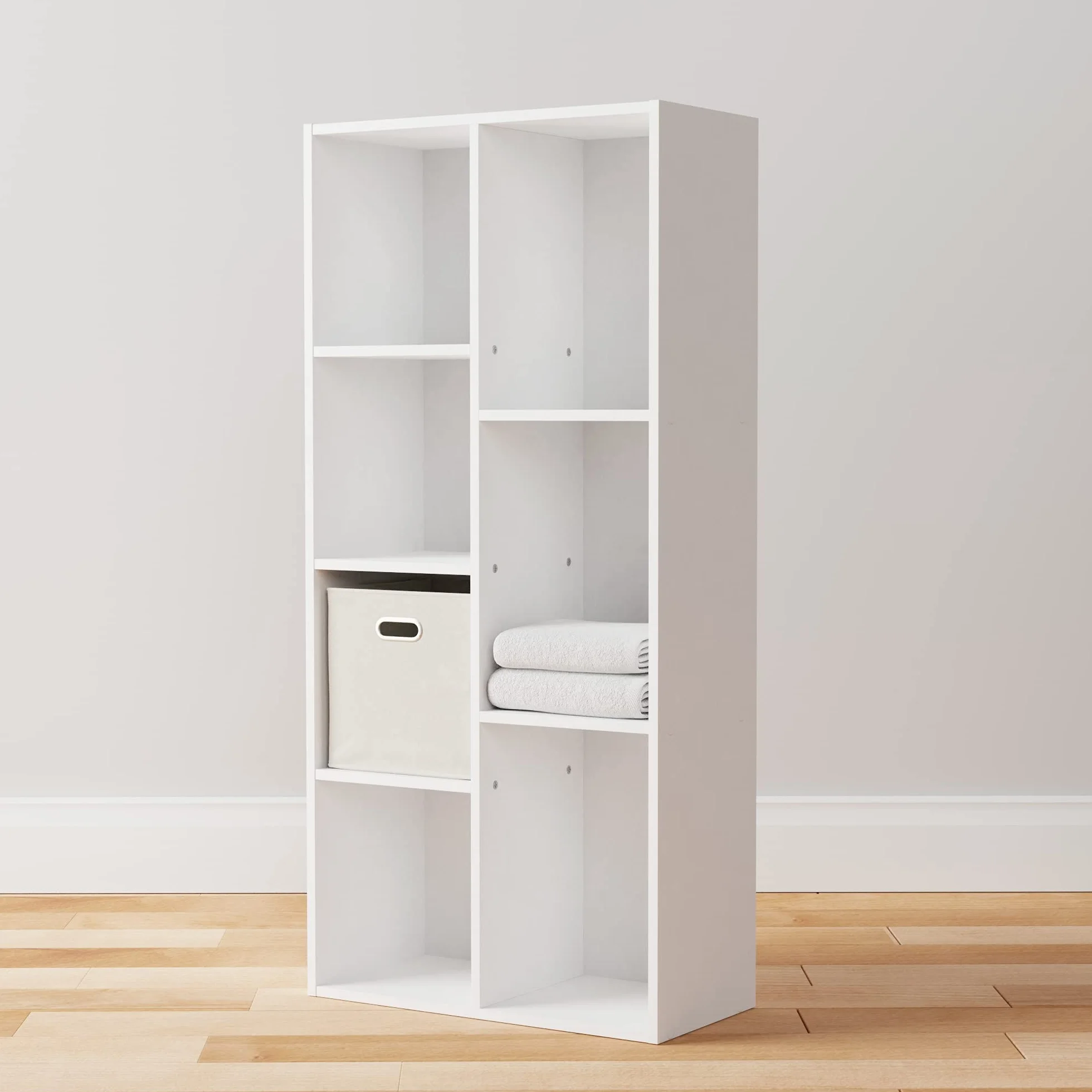 Amazon Basics regał z 7 kwadratowymi przegródkami, kolor biały, 50 x 24 x 106 cm