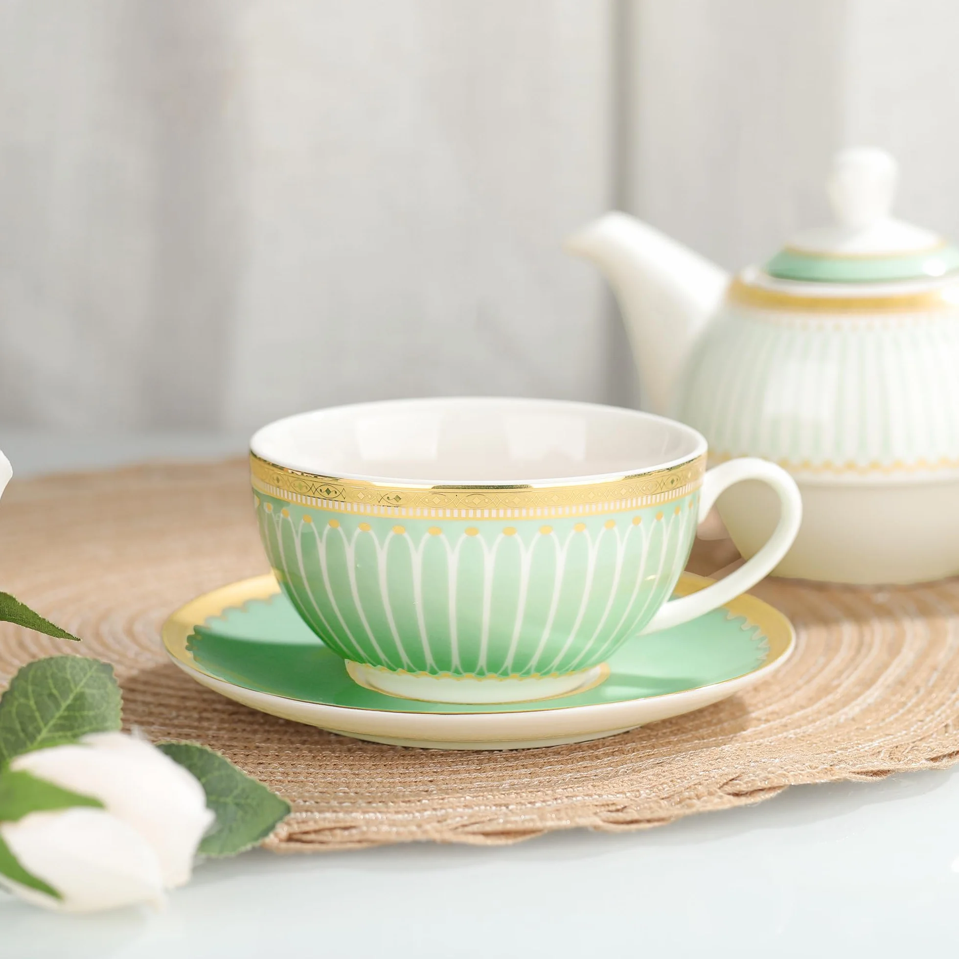 fanquare Zestaw do herbaty Tea for One z złotym obramowaniem, zielony zestaw do herbaty dla dorosłych, ceramiczna filiżanka do kawy z podstawką, klasycznie w paski