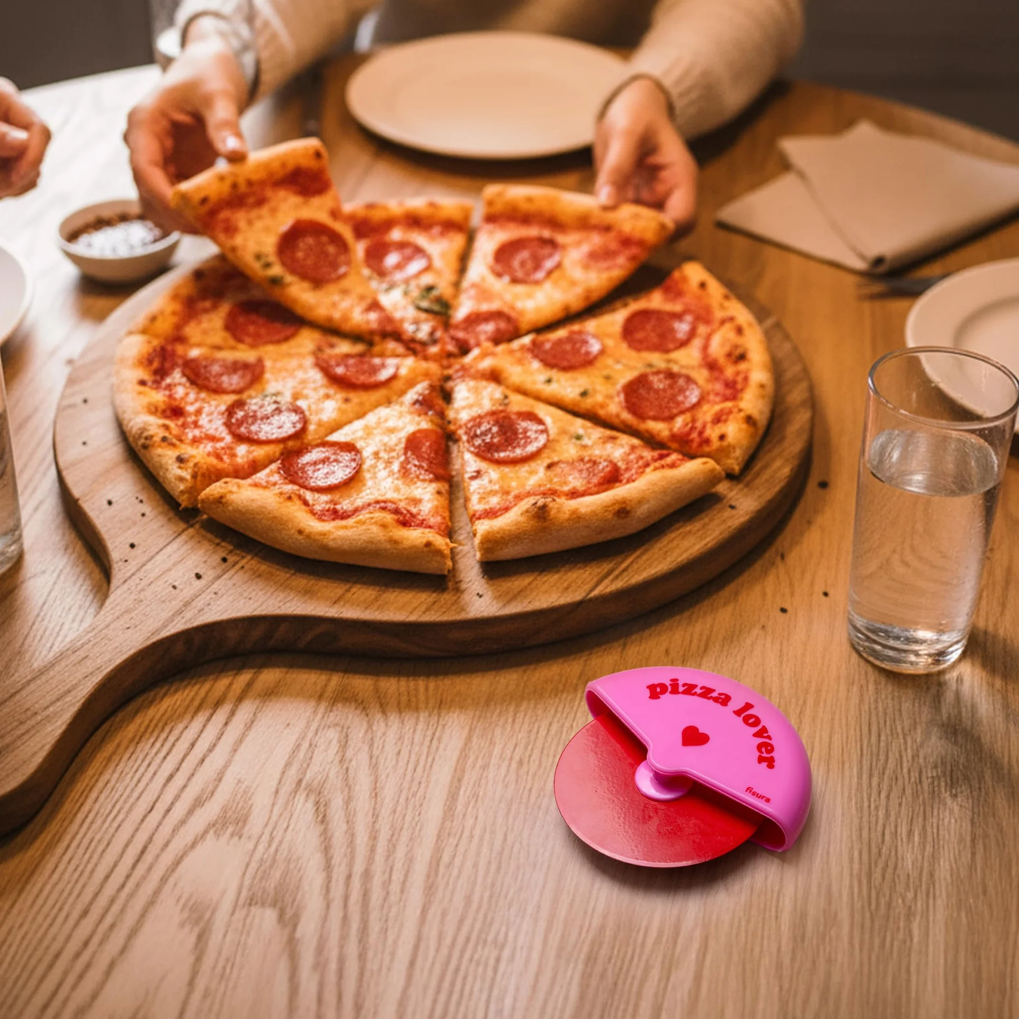 Fisura Oryginalny nóż do pizzy ze stali nierdzewnej i tworzywa ABS 7,5 x 5,5 cm