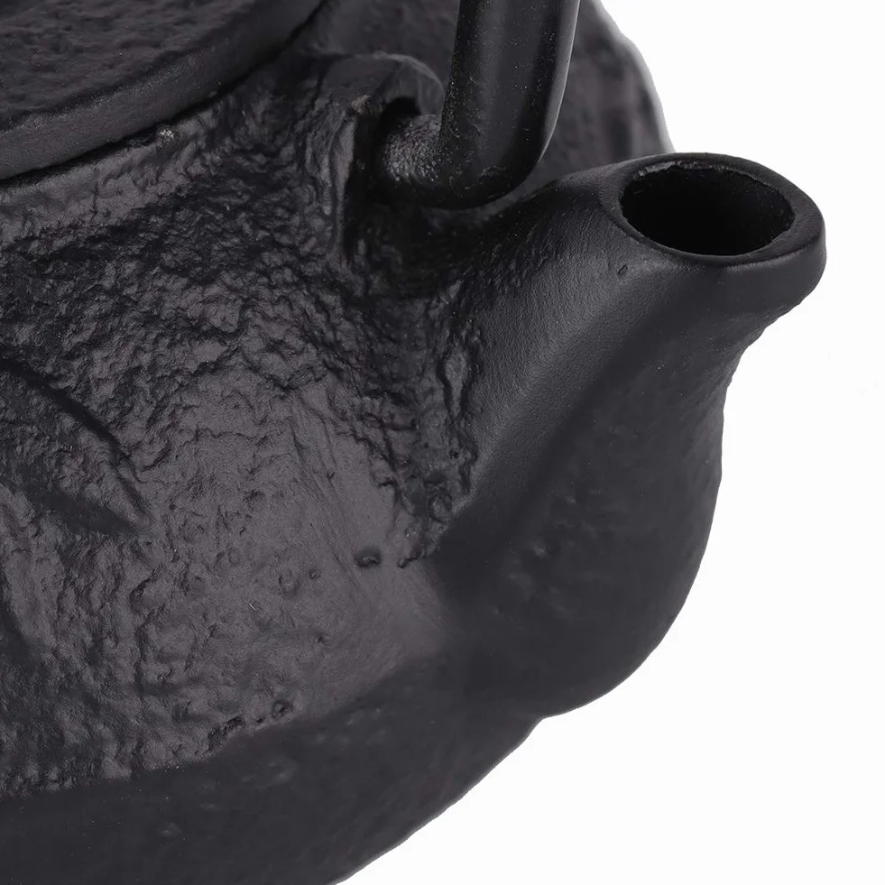 Mini żeliwny czajniczek, 50 ml czajnik Tetsubin w stylu japońskim z miedzianą rączką do pojedynczej porcji herbaty, mały zestaw do herbaty Teaware do dekoracji i parzenia