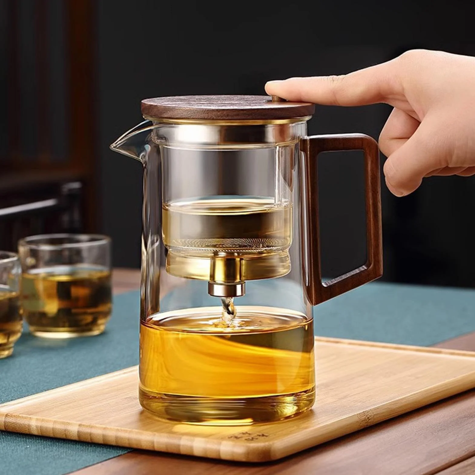 Szklany czajniczek z uchwytem, 500 ml / 750 ml, szklany czajnik do herbaty z sitkiem, ergonomiczny, przezroczysty, z drewnianym uchwytem, zmywarka, magiczny czajniczek do herbaty sypkiej