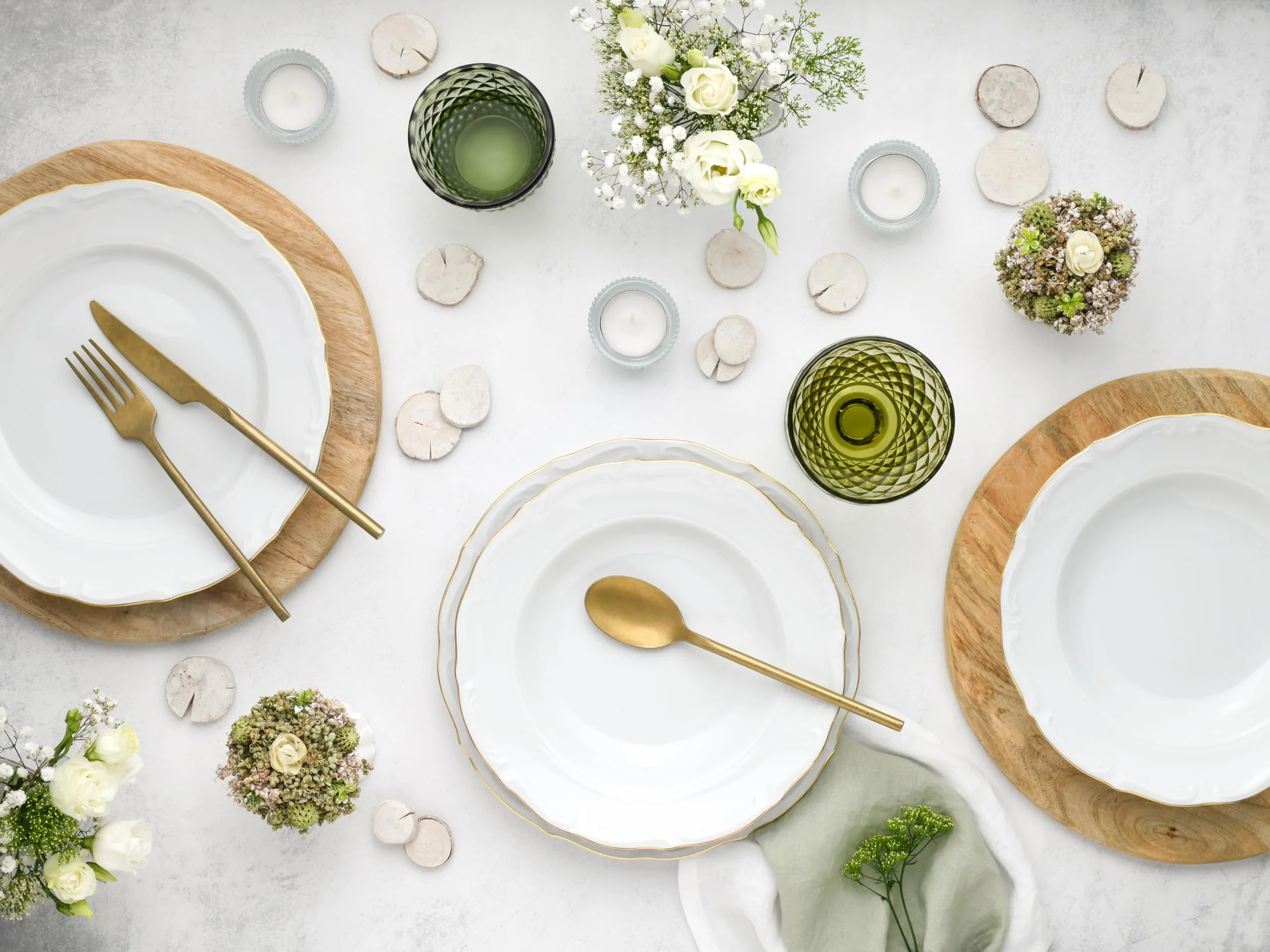 CreaTable, 24321, seria Maria Theresia Gold, 18-częściowy zestaw naczyń dla 6 osób, zestaw talerzy z porcelany, wyprodukowano w Europie