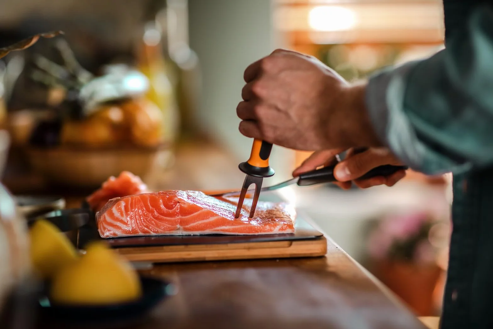 Fiskars Widelec do ryb, Functional Form, Długość całkowita: 19 cm, Japońska stal nierdzewna/ tworzywo sztuczne, 1057547