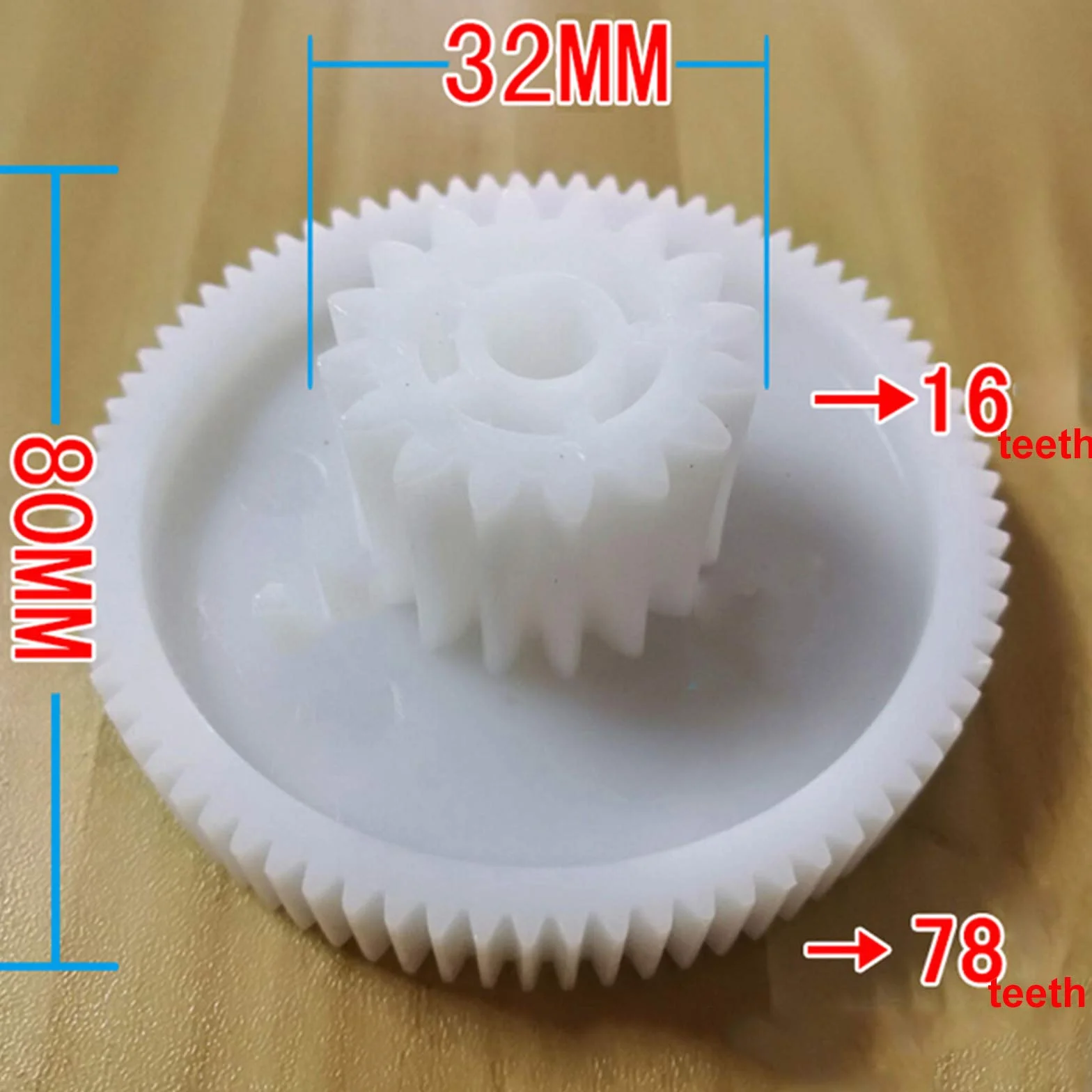 Zastępczy plastikowy mechanizm zębaty do maszynki do mięsa S/M/L dla domowej maszynki do mięsa Część do naprawy