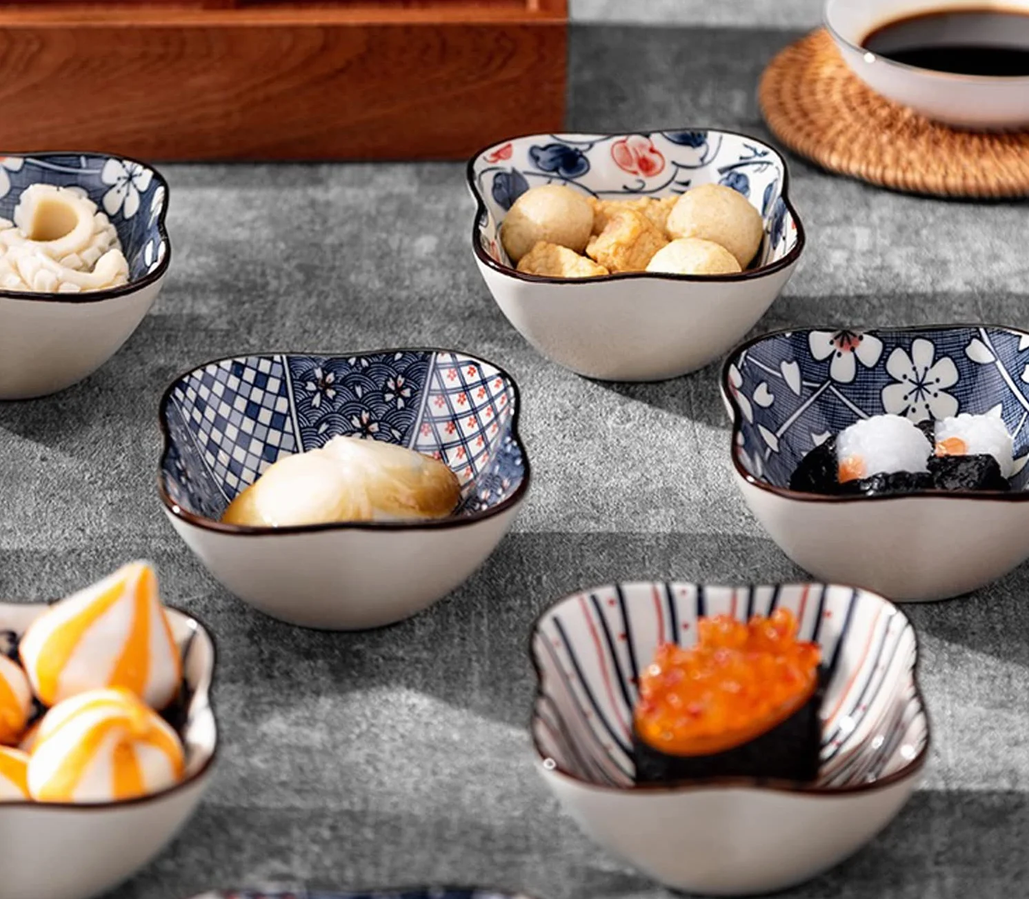 Zestaw ceramicznych miseczek do sosów sojowych, tapas, dipów, przekąsków i dipy, 6-częściowy zestaw na przekąski do sushi