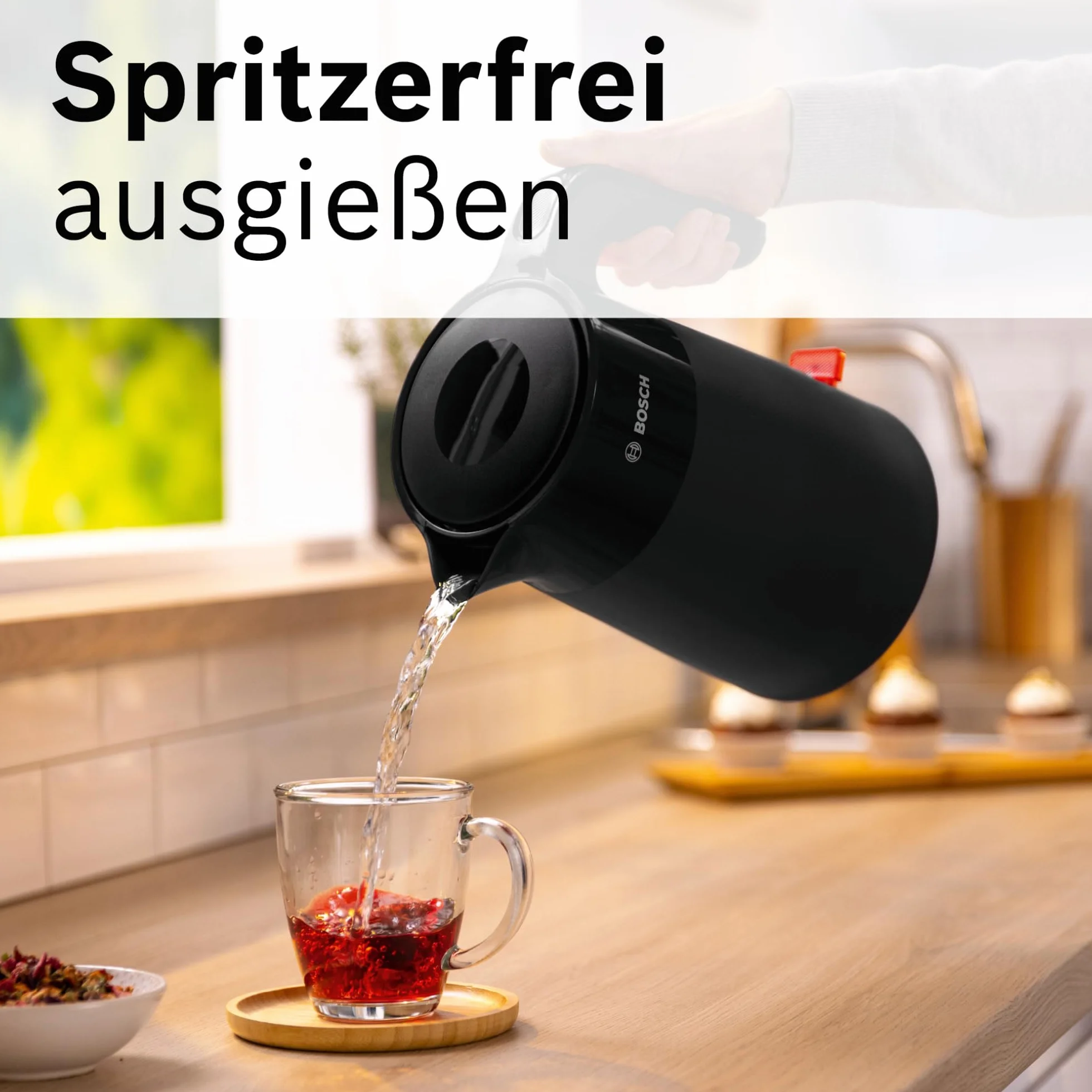 Bosch MyMoment TWK2M163 czajnik elektryczny - duży otwór - potrójne zabezpieczenie - filtr osadzający się - pojemność 1,7 l, wysokiej jakości tworzywo sztuczne, kolor: czarny