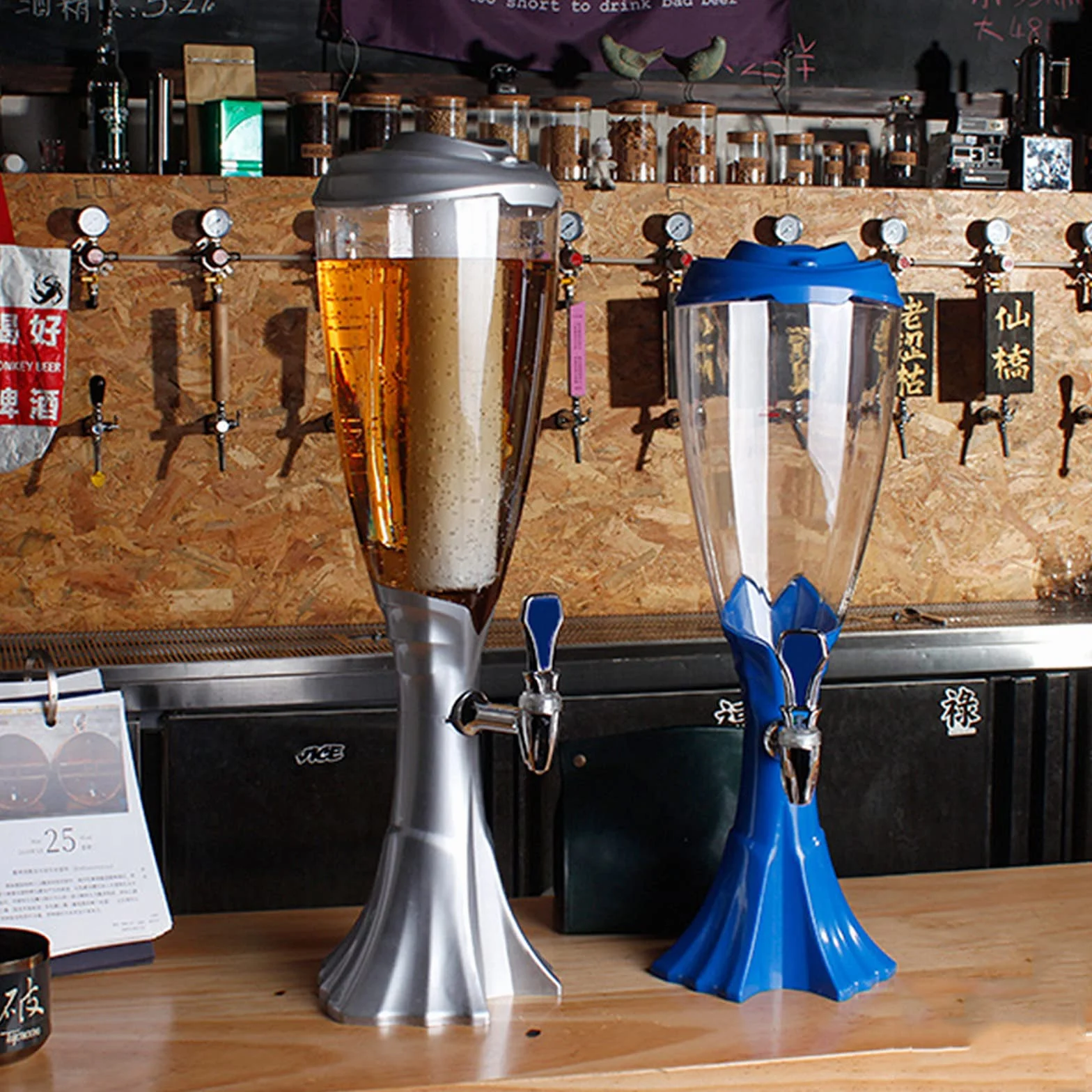 Wieża Piwa, Dozownik napojów Beer Tower Z latarnią Idealny na imprezy i gry w domu Akcesoria do baru Dozownik napojów w wieży piwnej,7,3.0L